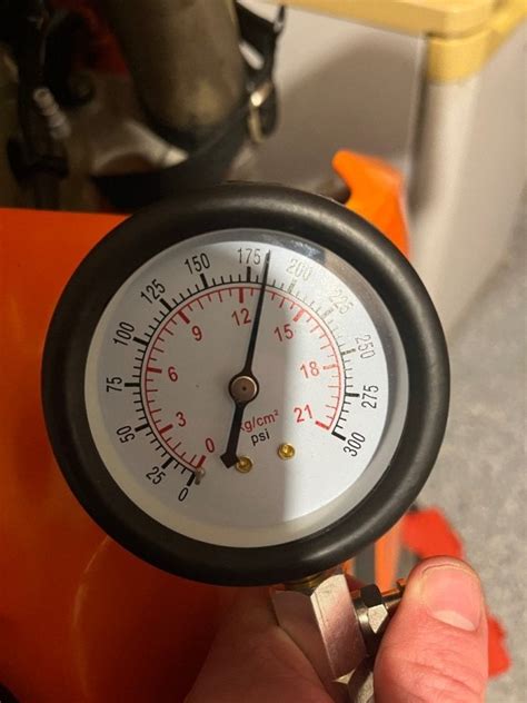 ktm 200 compression test|Compression reading on a 200 .